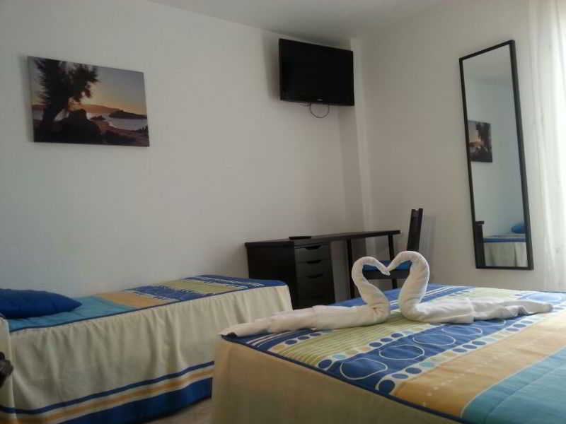 Hotel Azcona Noja Buitenkant foto